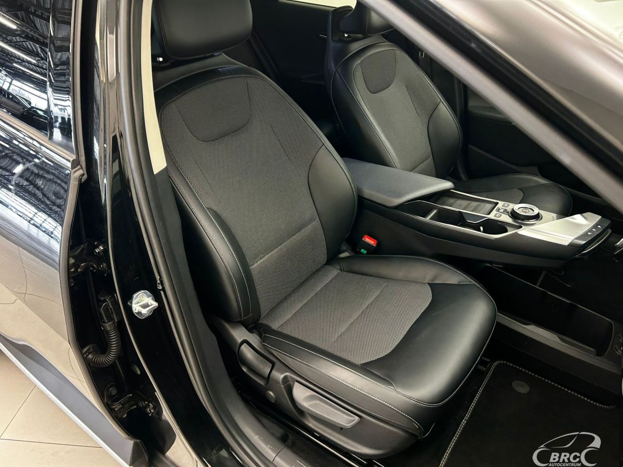 Kia EV6 | 25