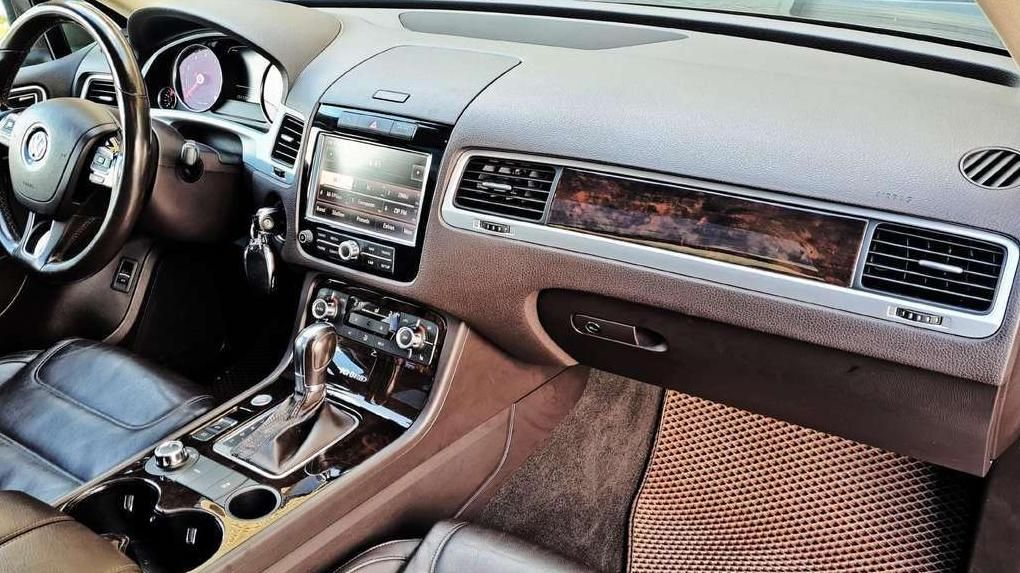 Volkswagen Touareg | 24