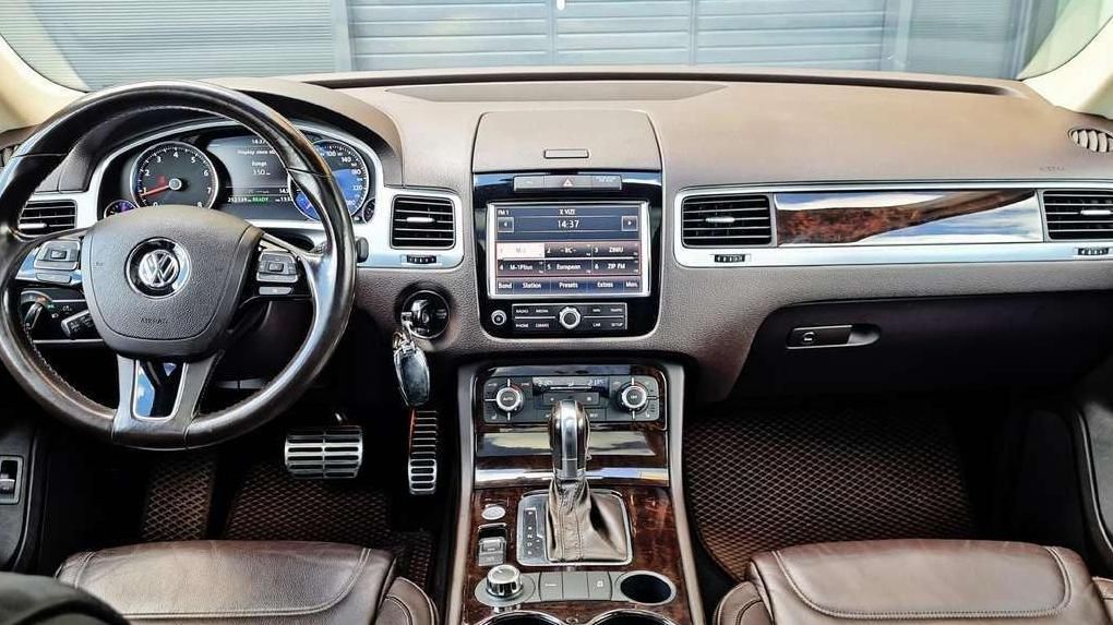 Volkswagen Touareg | 17