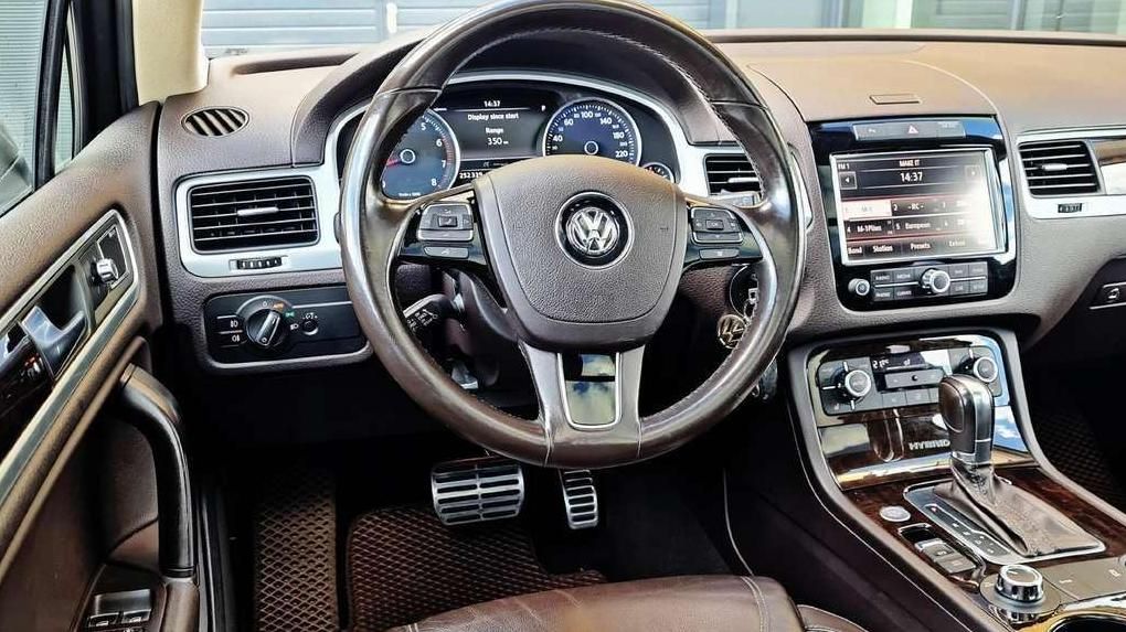 Volkswagen Touareg | 20