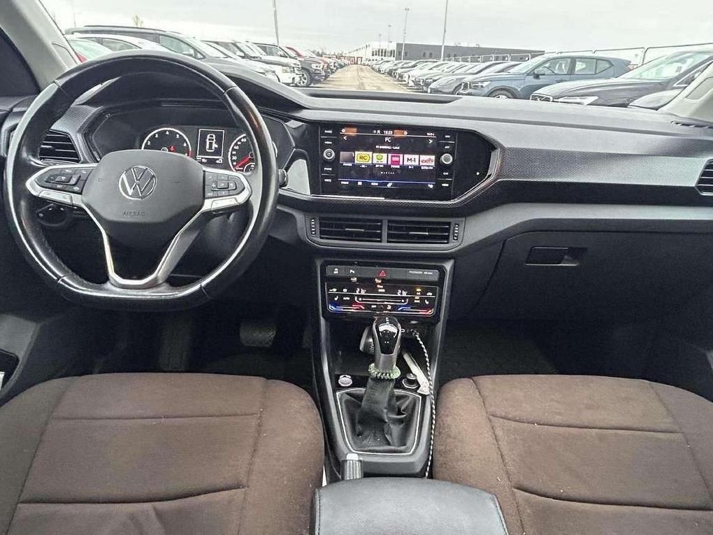 Volkswagen T-Cross | 11