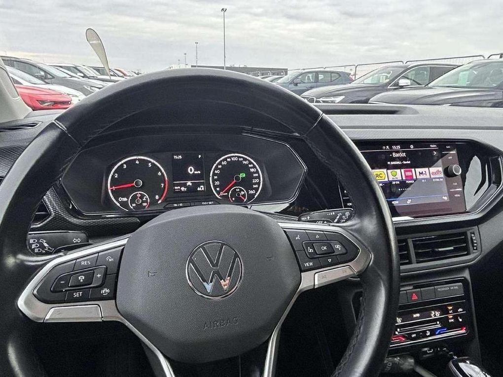 Volkswagen T-Cross | 15