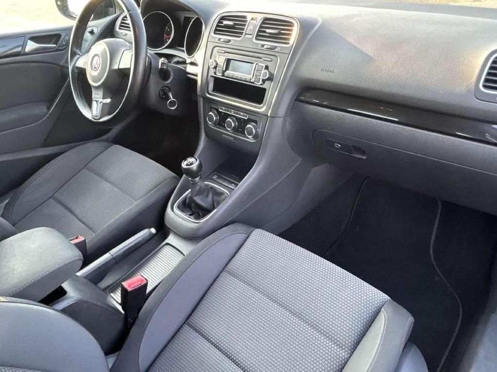 Volkswagen Golf | 15