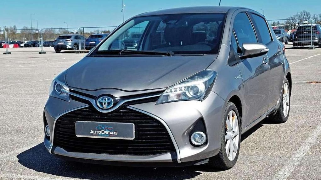 Toyota Yaris | 3
