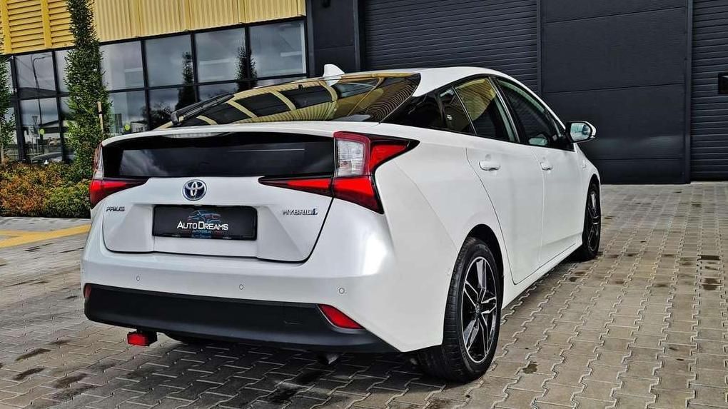Toyota Prius | 6