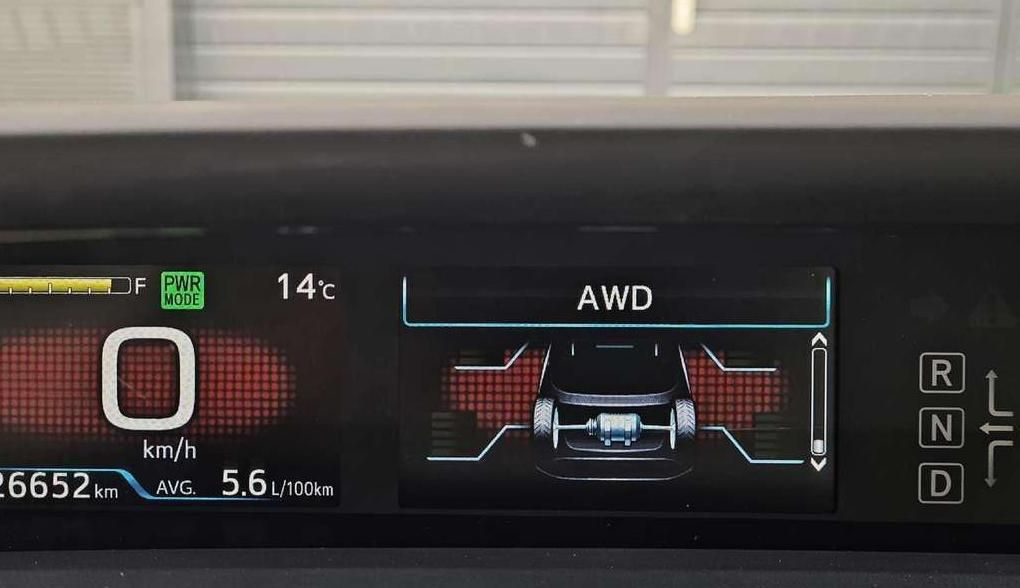 Toyota Prius | 29