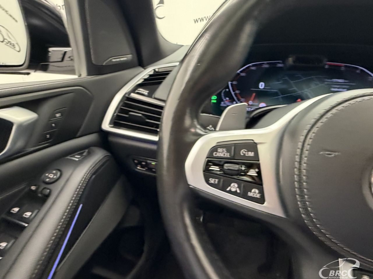 BMW X5 | 32