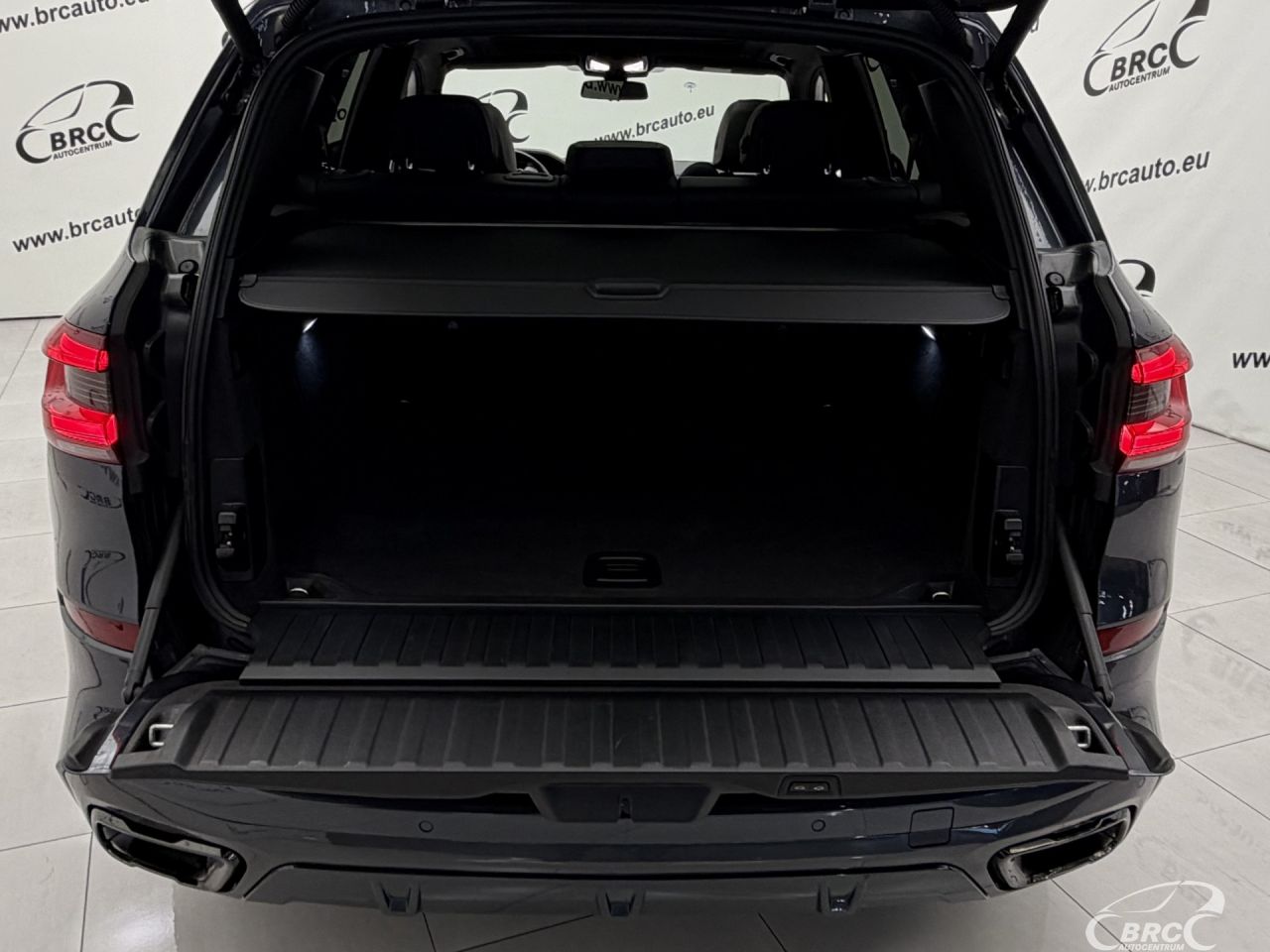 BMW X5 | 52