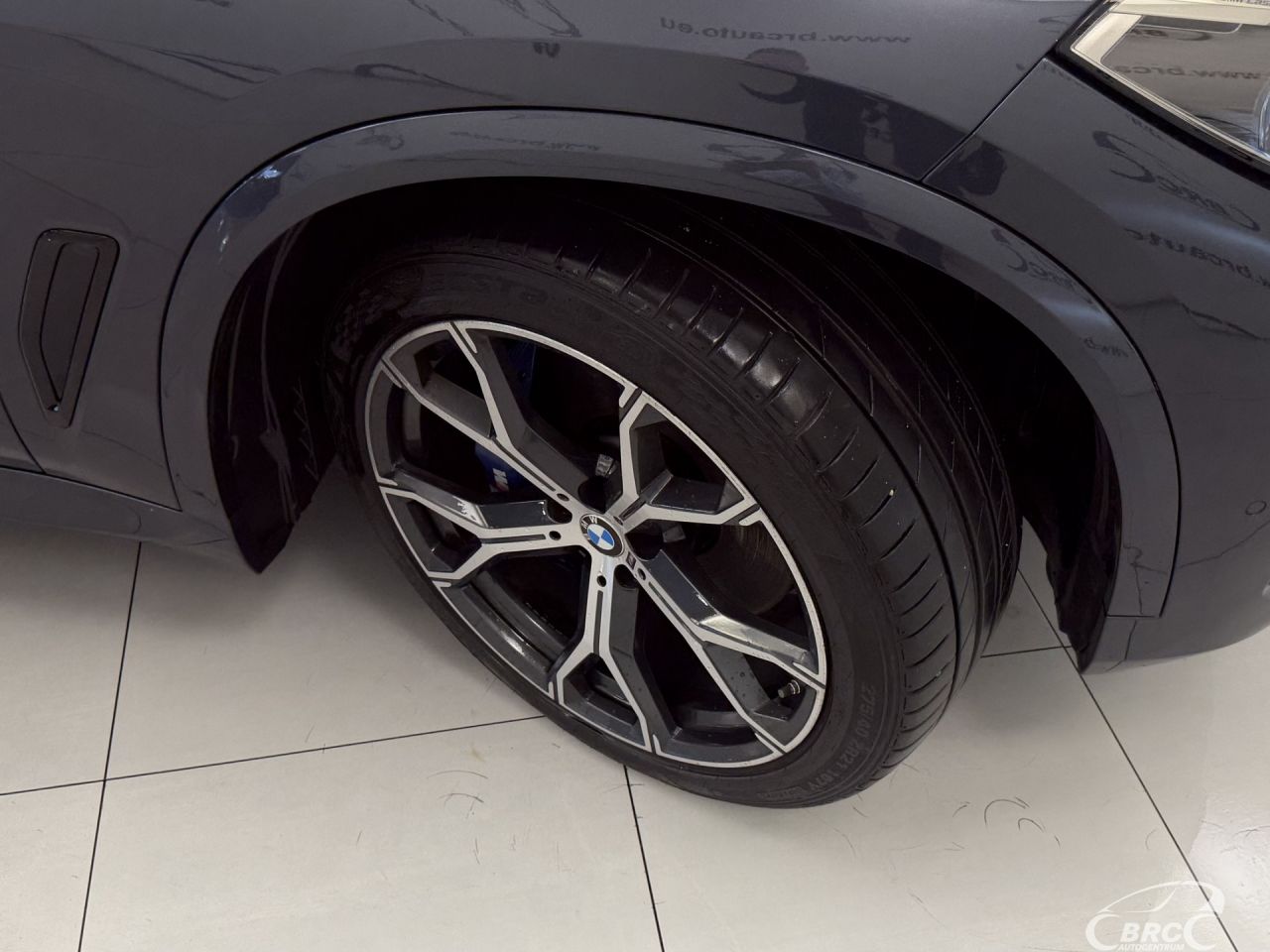 BMW X5 | 50