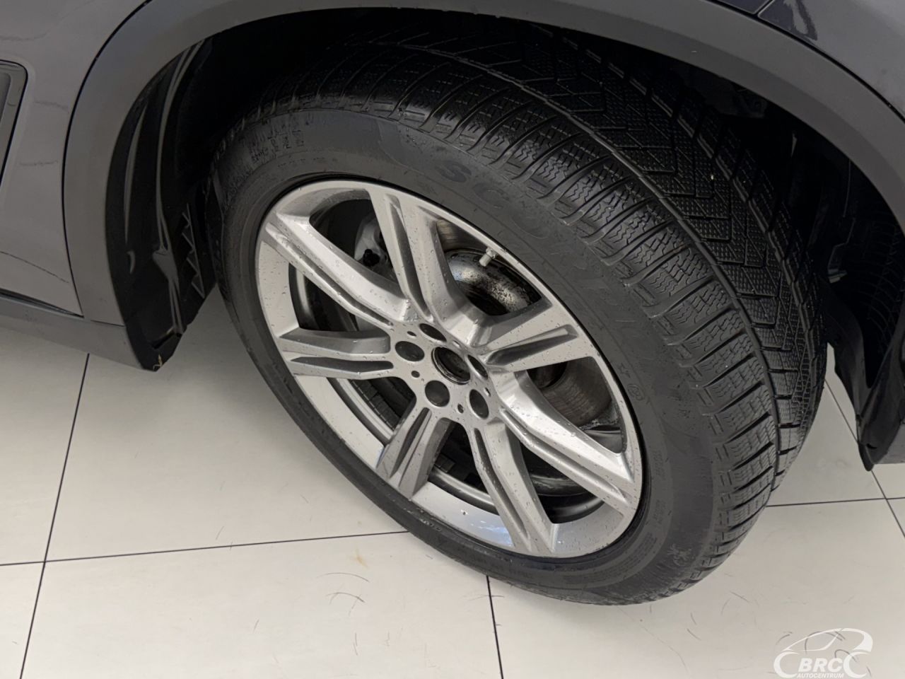 BMW X5 | 42