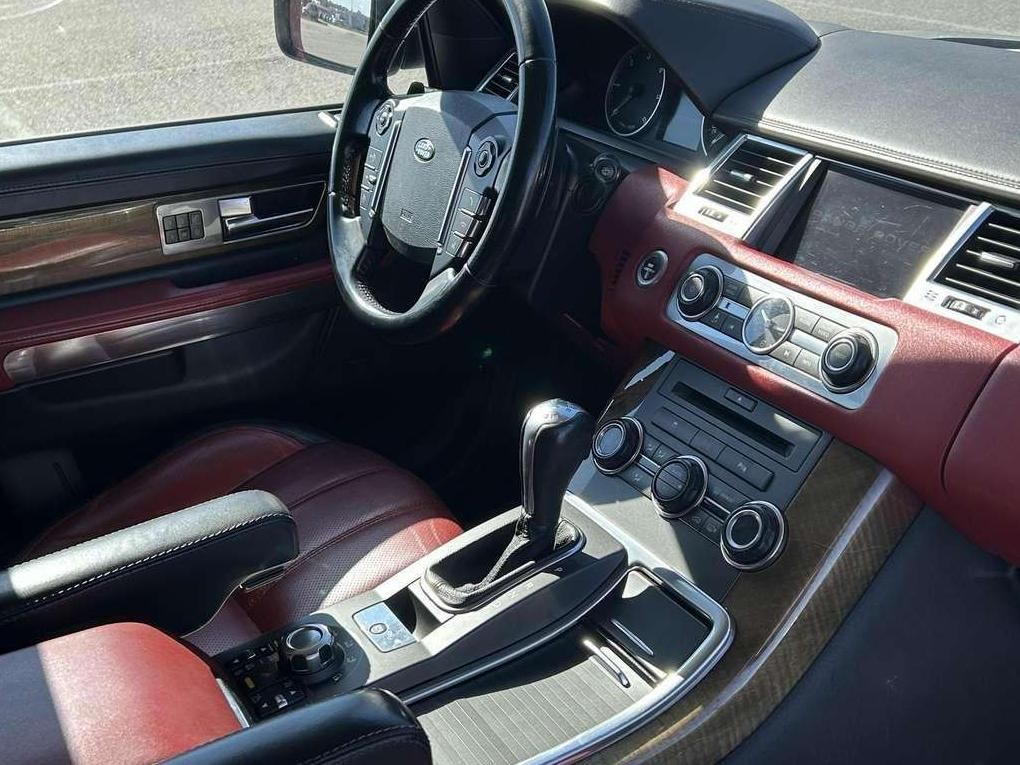Land Rover Range Rover | 16