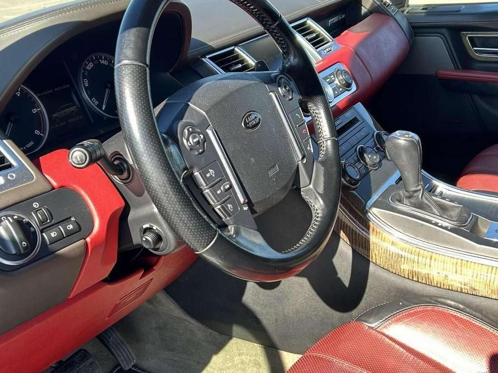 Land Rover Range Rover | 17