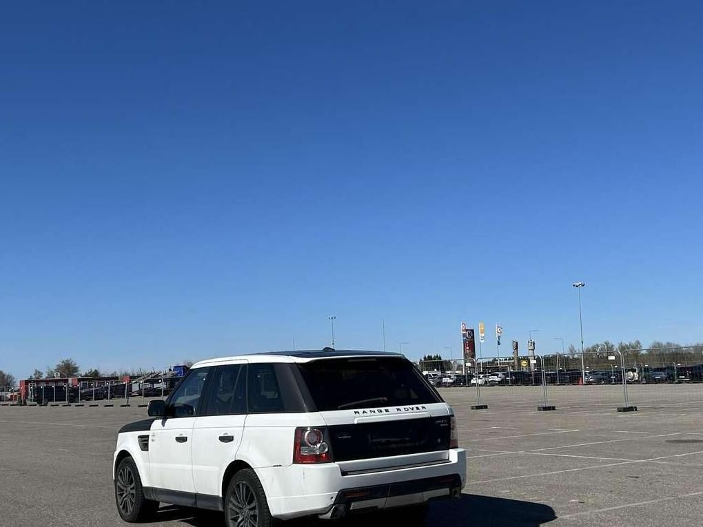 Land Rover Range Rover | 10