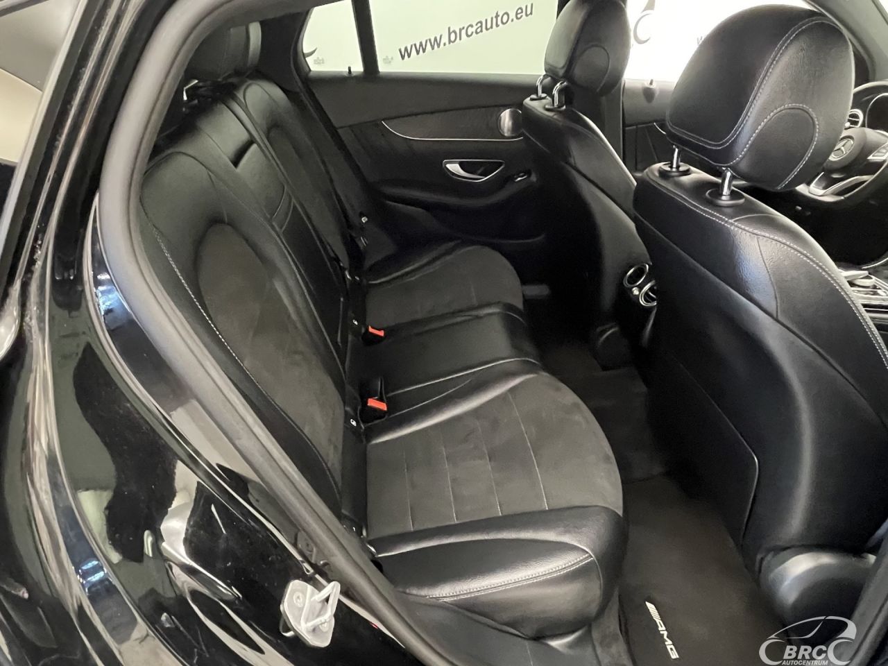 Mercedes-Benz GLC350 | 11