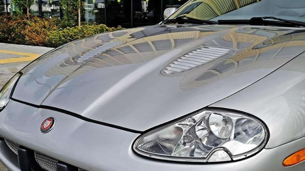 Jaguar XKR | 14