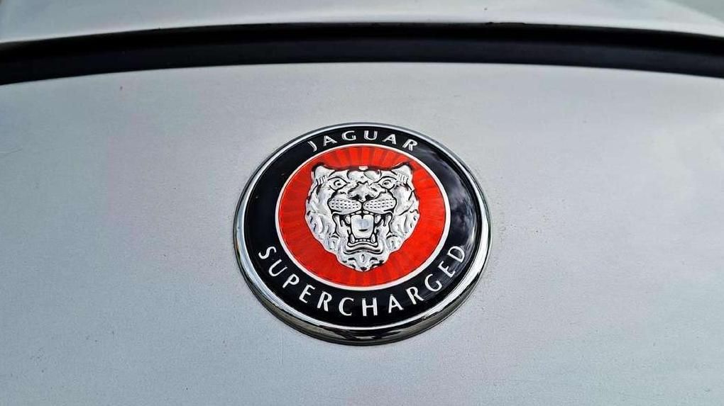 Jaguar XKR | 15