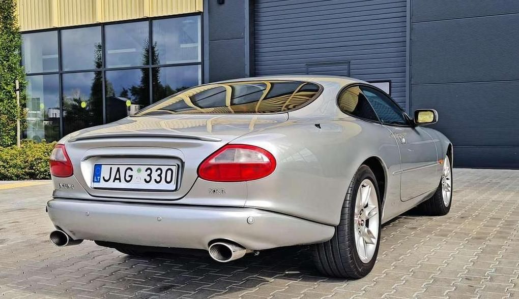 Jaguar XKR | 6