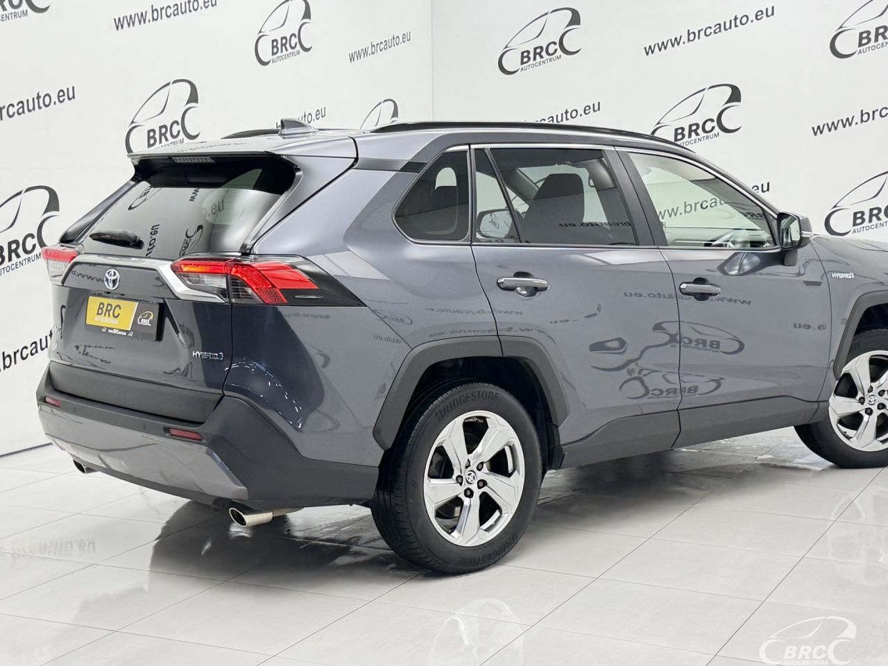 Toyota RAV4 | 1