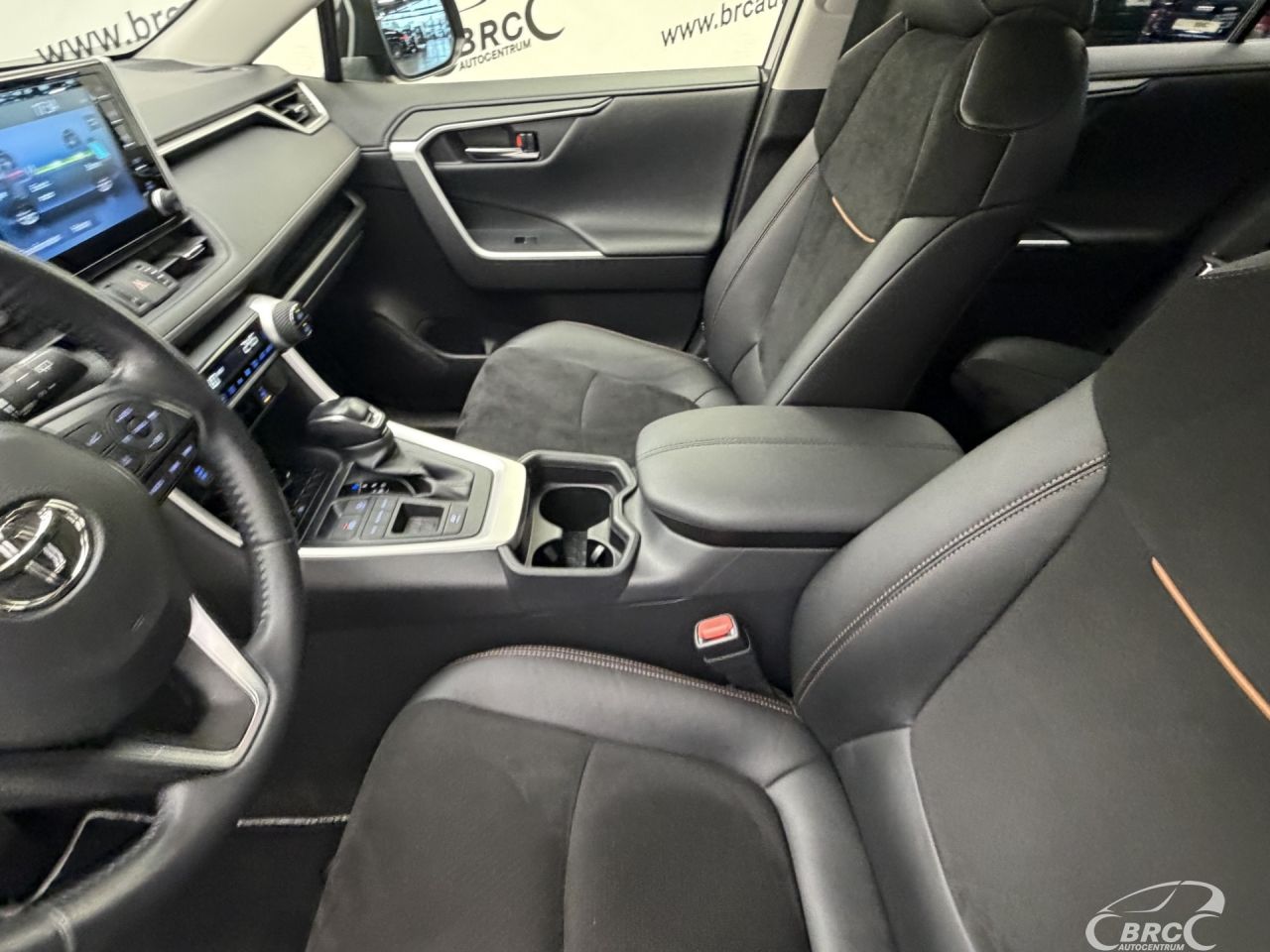 Toyota RAV4 | 21