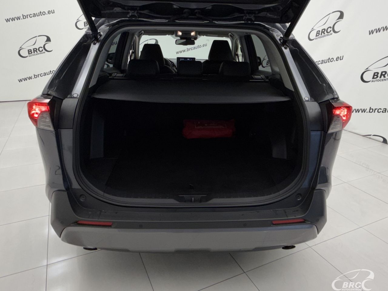 Toyota RAV4 | 46