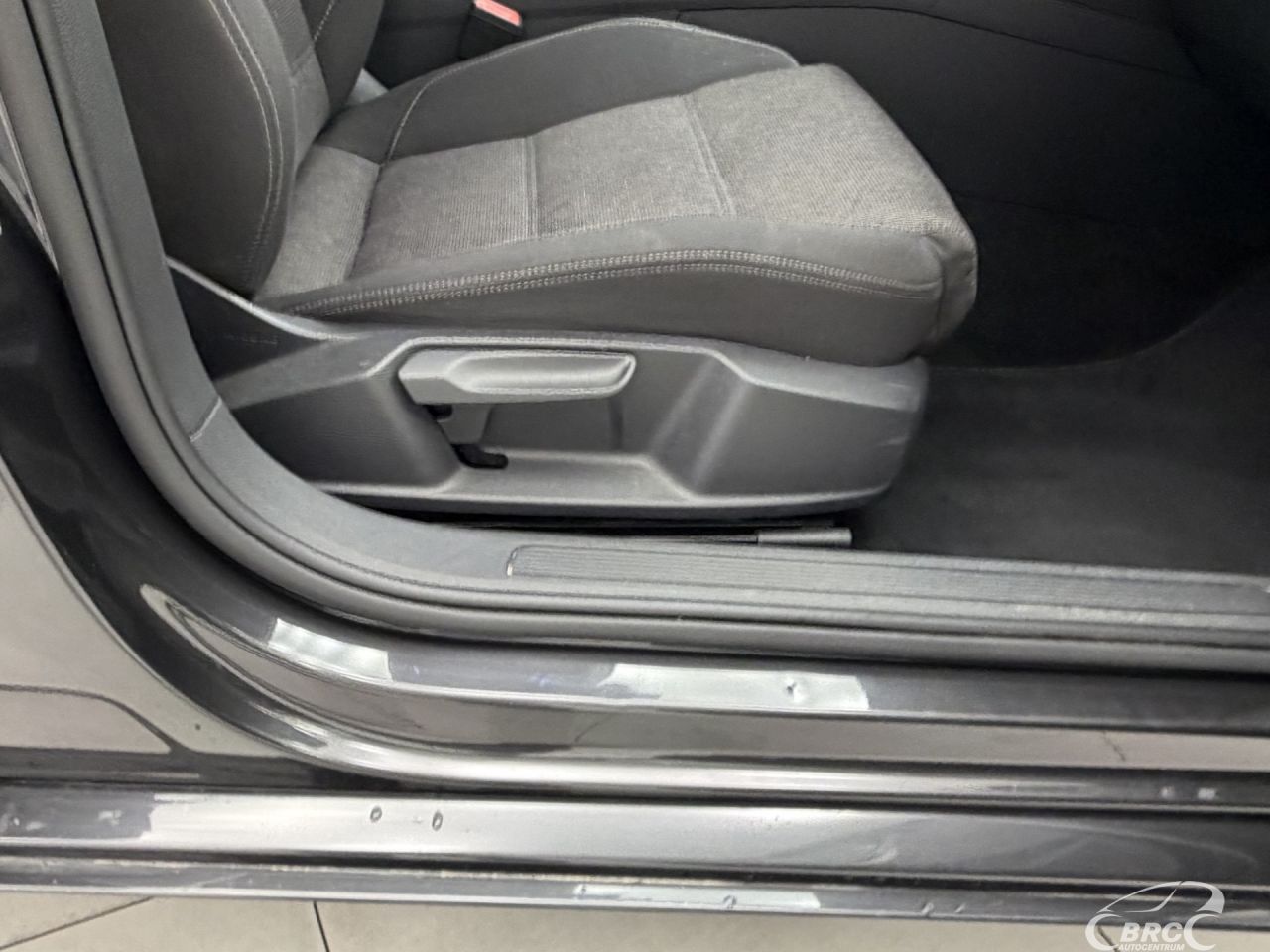 Volkswagen Passat | 5