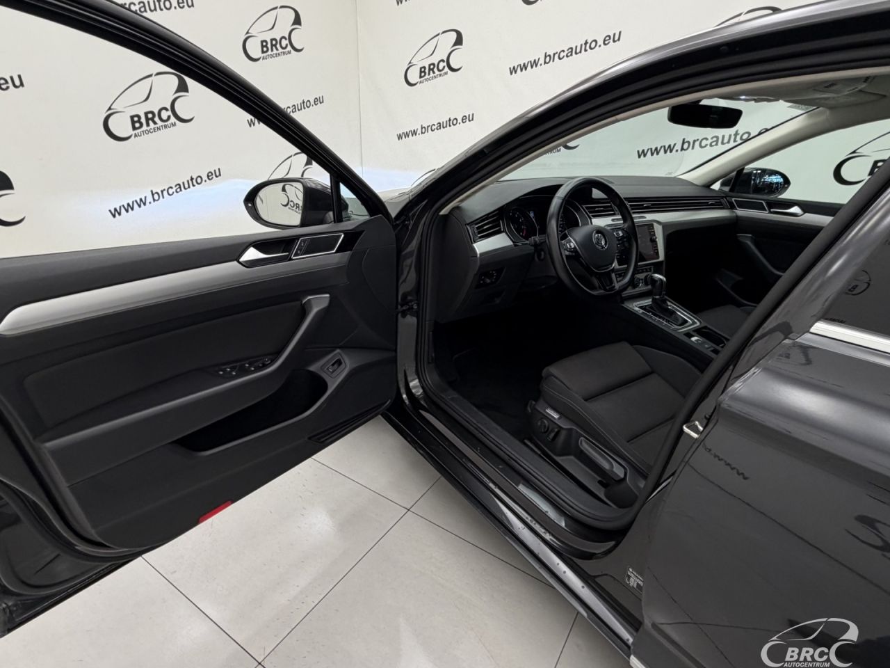 Volkswagen Passat | 19
