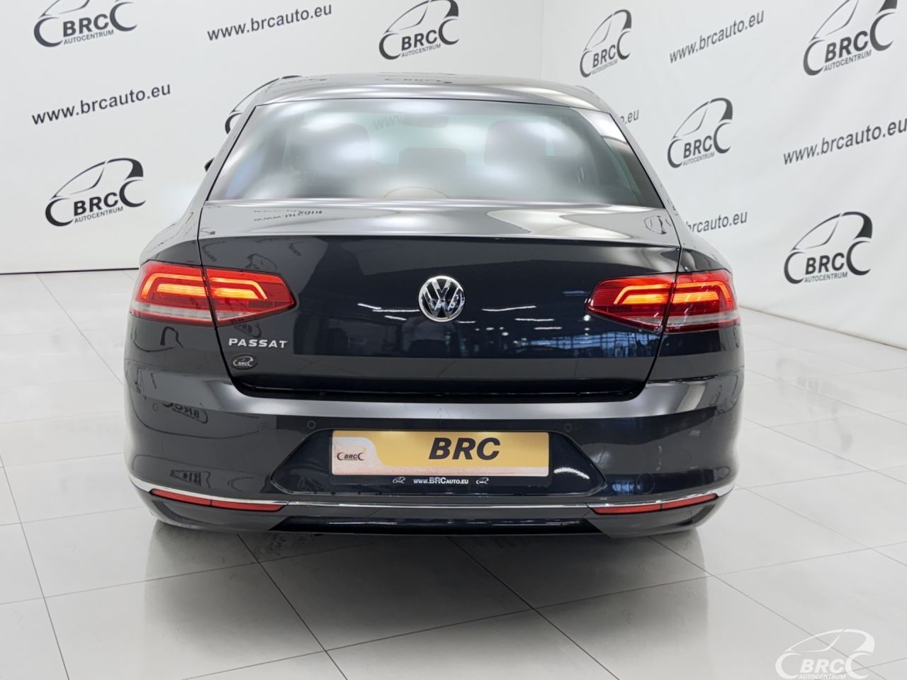 Volkswagen Passat | 48