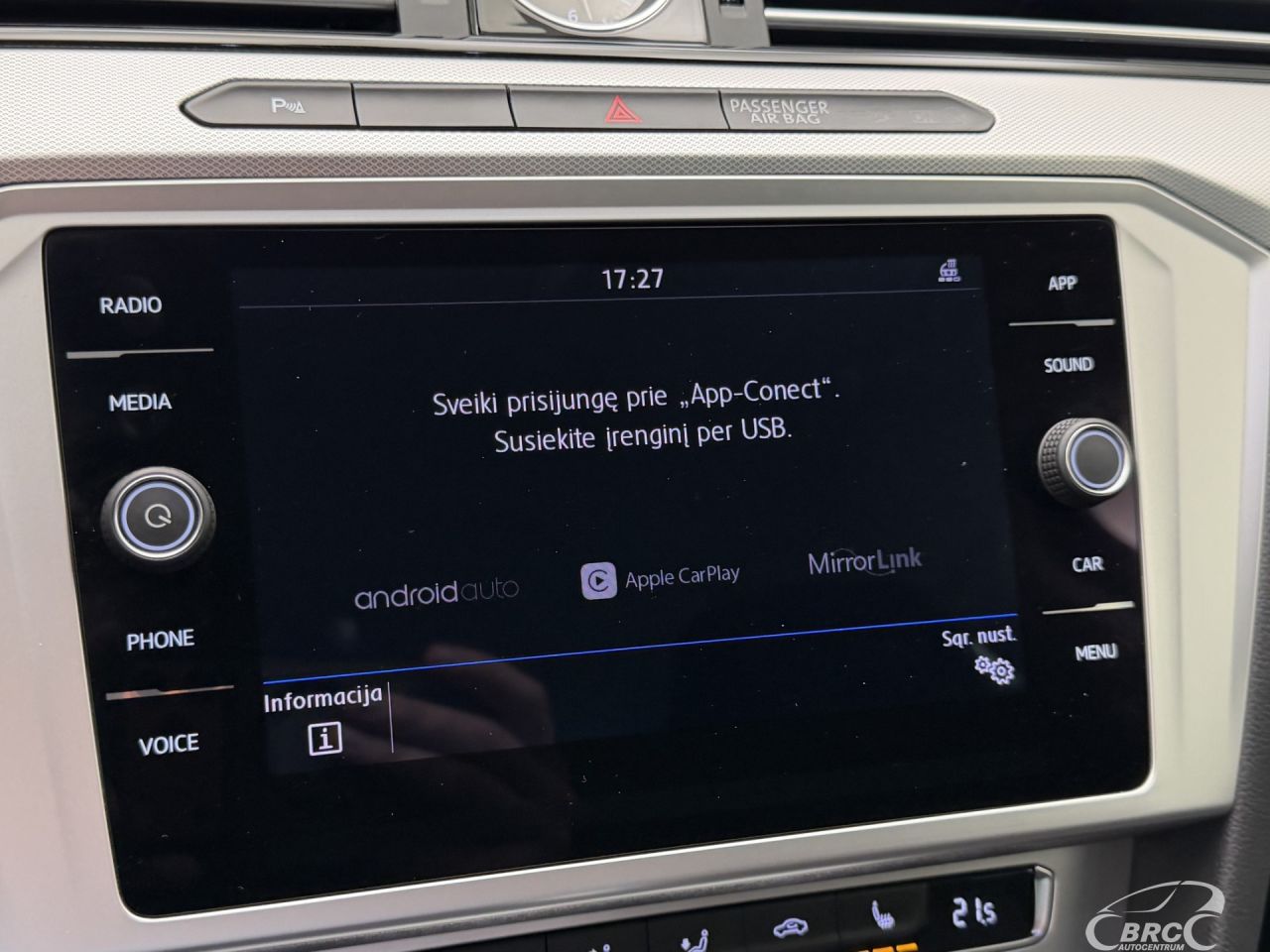 Volkswagen Passat | 35