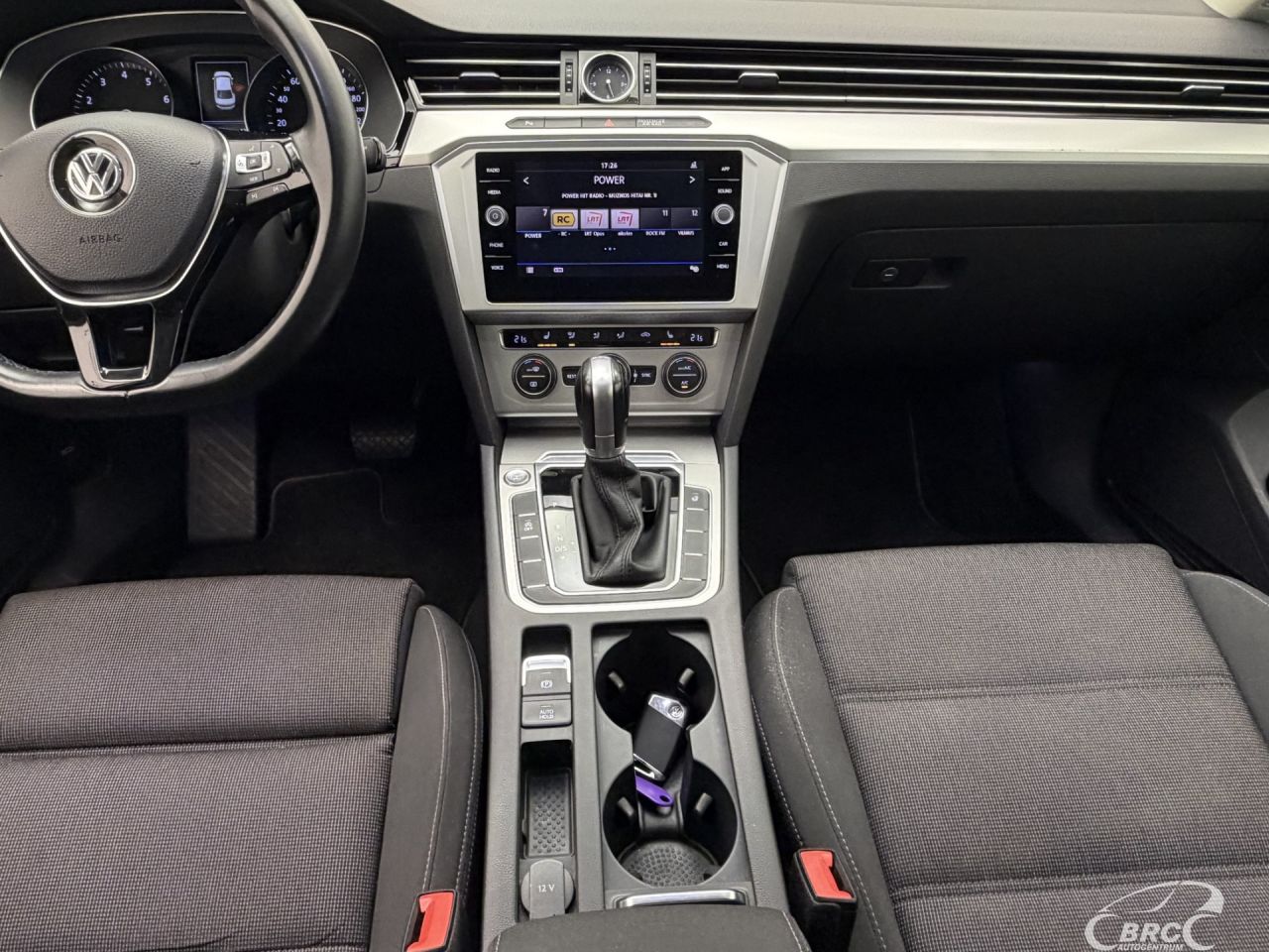Volkswagen Passat | 14
