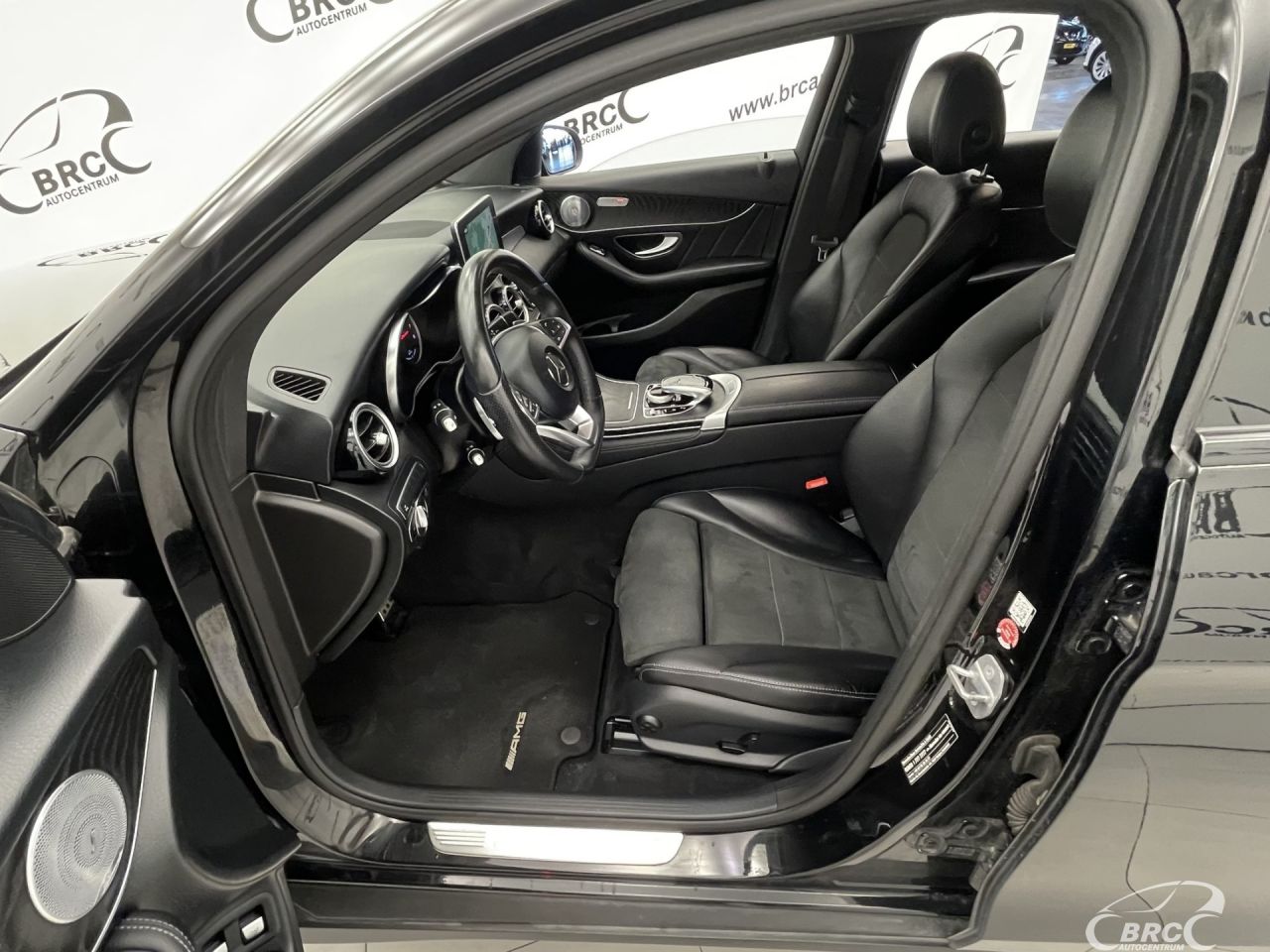 Mercedes-Benz GLC350 | 19