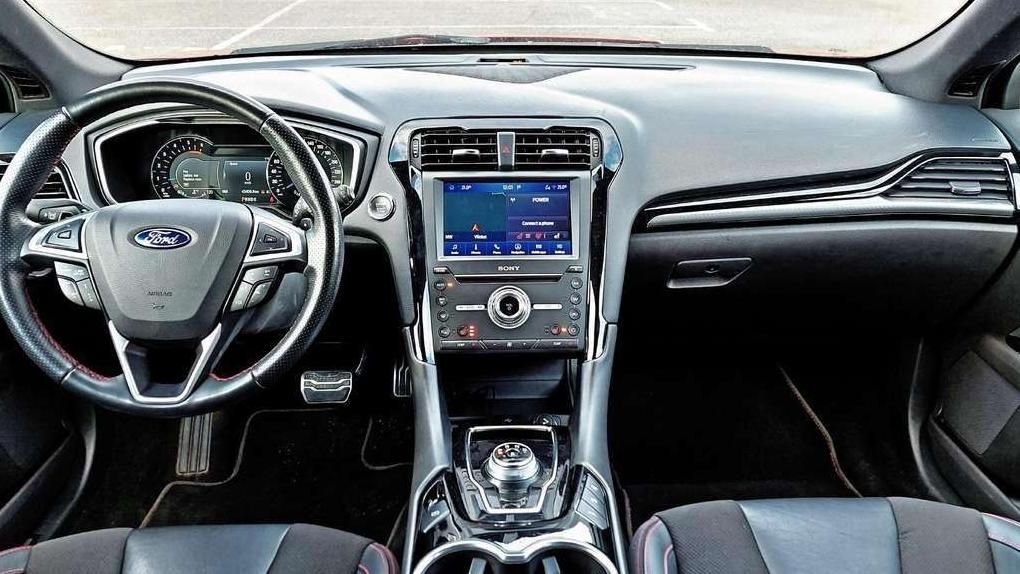 Ford Mondeo | 16