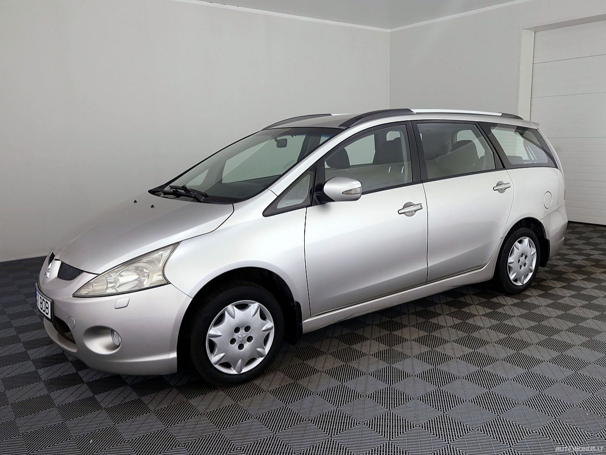 Mitsubishi Grandis | 1