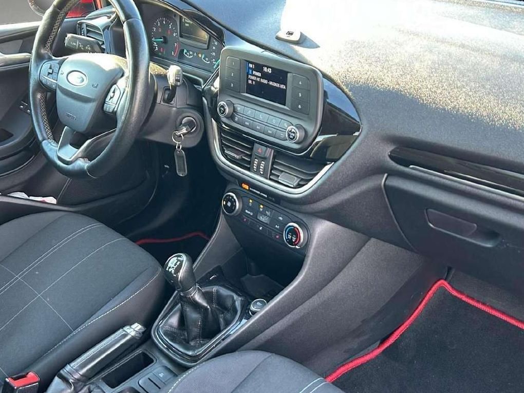 Ford Fiesta | 10
