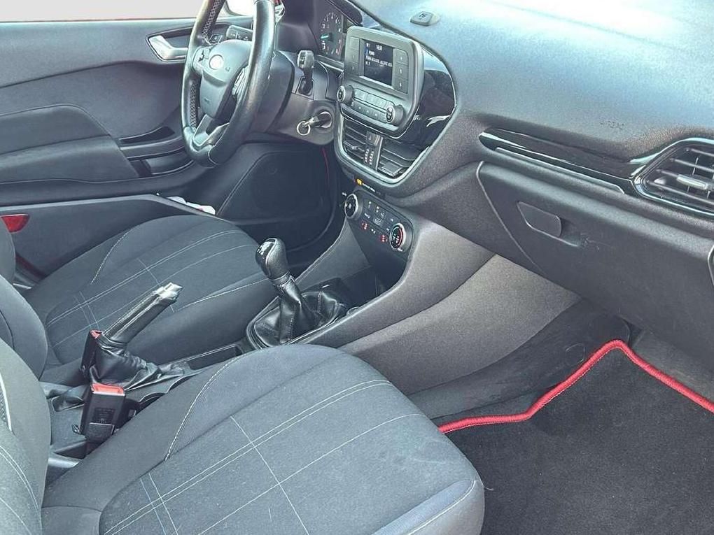 Ford Fiesta | 9