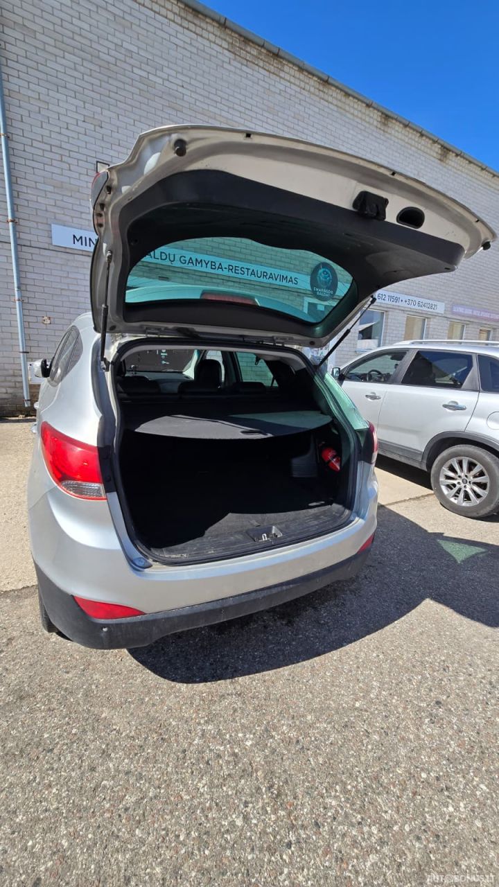 Hyundai ix35 | 16