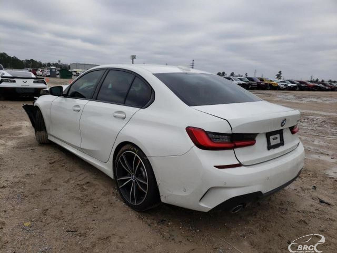 BMW 330 | 63