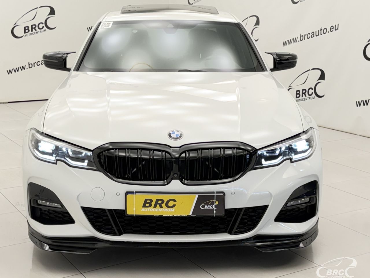 BMW 330 | 53