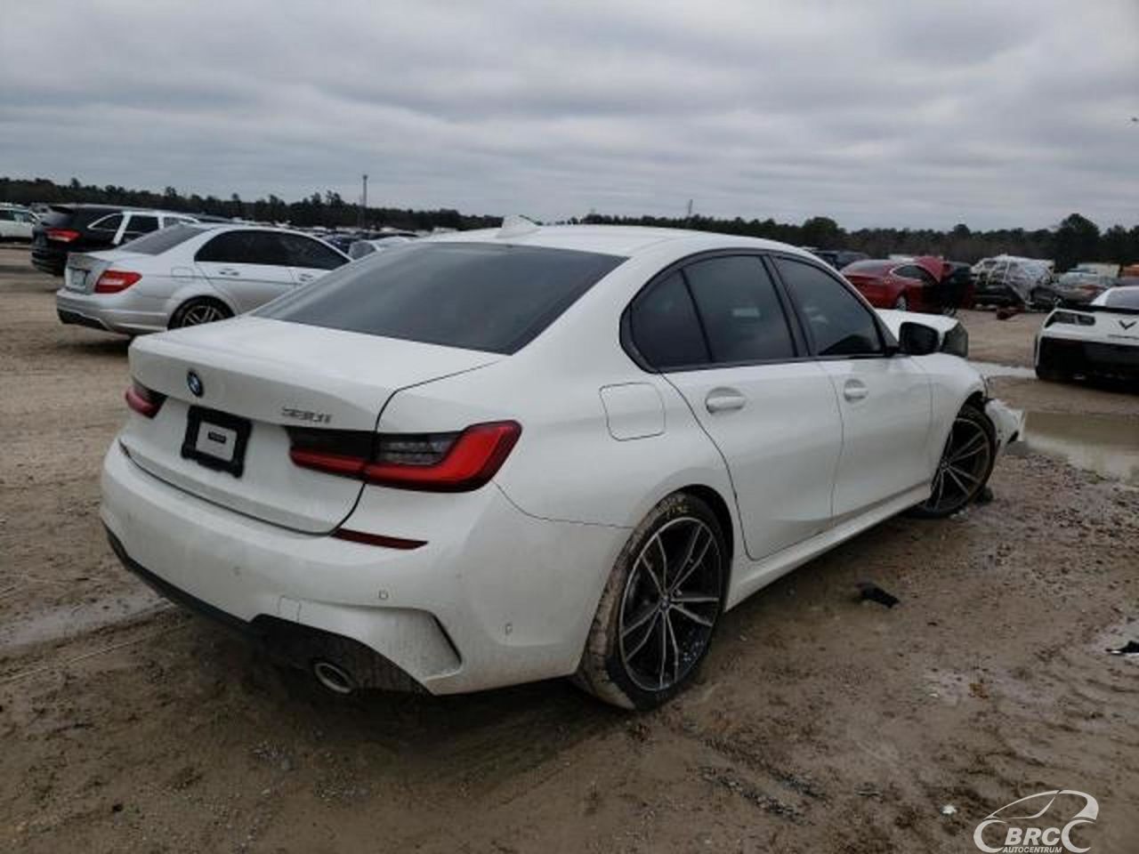 BMW 330 | 61