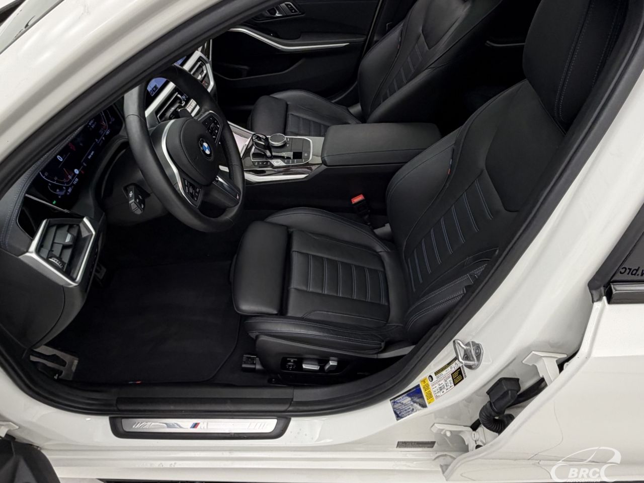 BMW 330 | 22