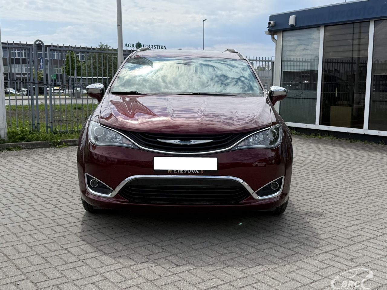 Chrysler Pacifica | 35