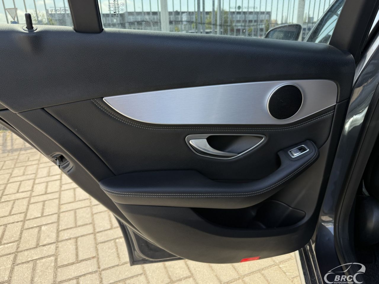 Mercedes-Benz C220 | 10