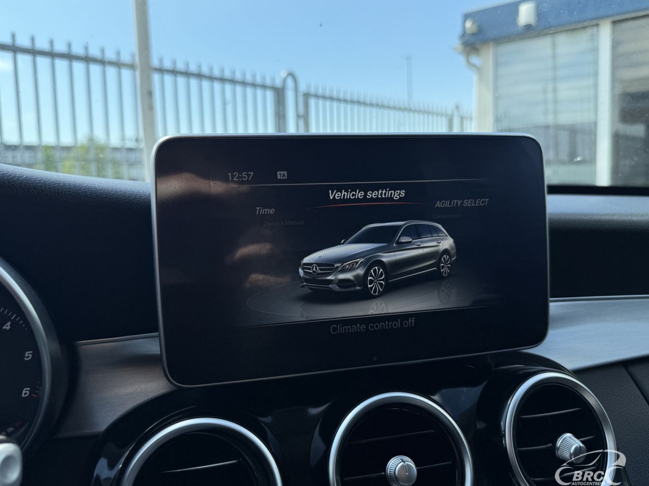 Mercedes-Benz C220 | 28