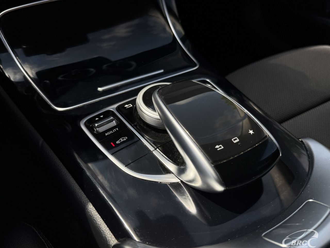 Mercedes-Benz C220 | 26