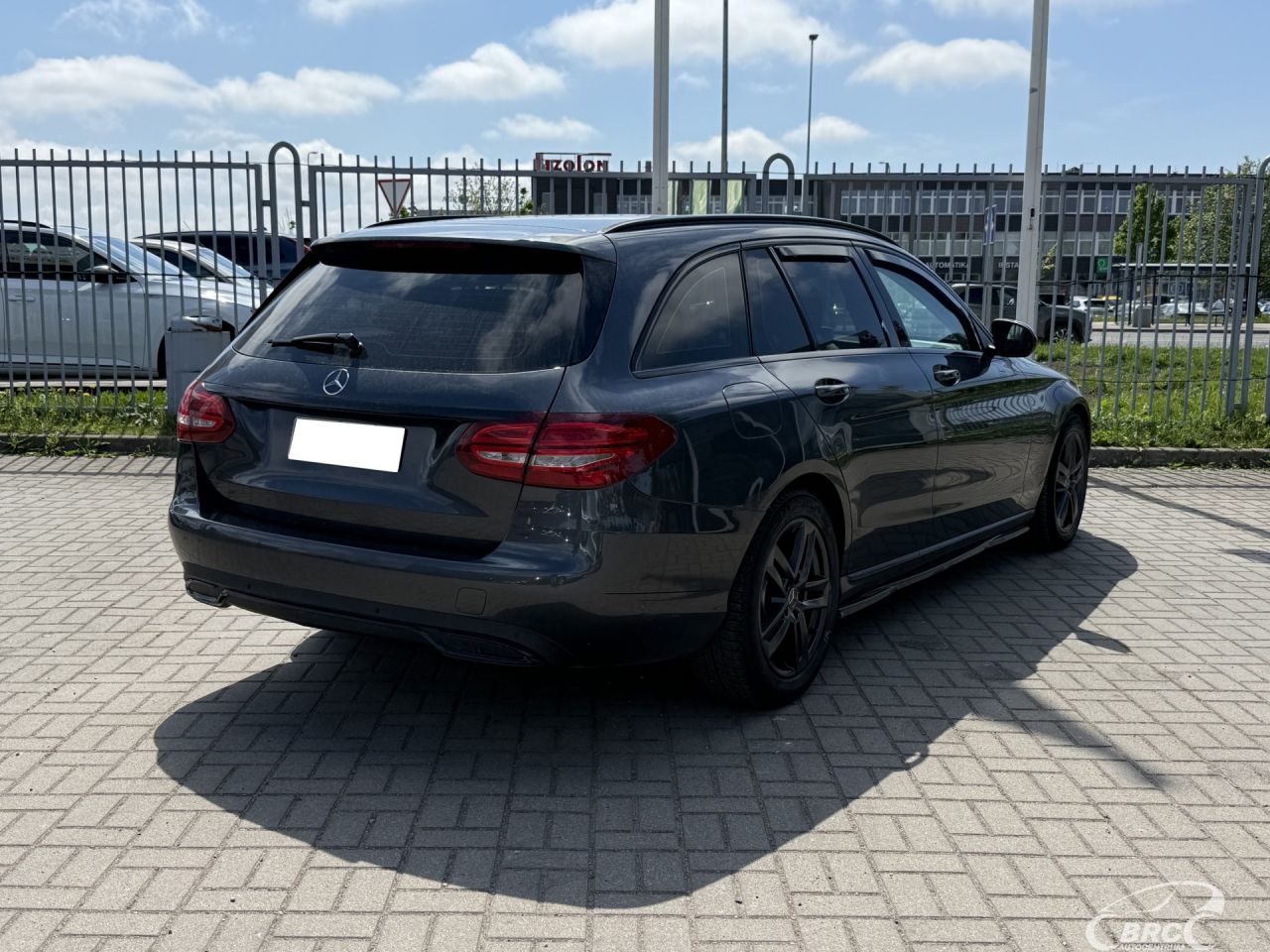 Mercedes-Benz C220 | 1