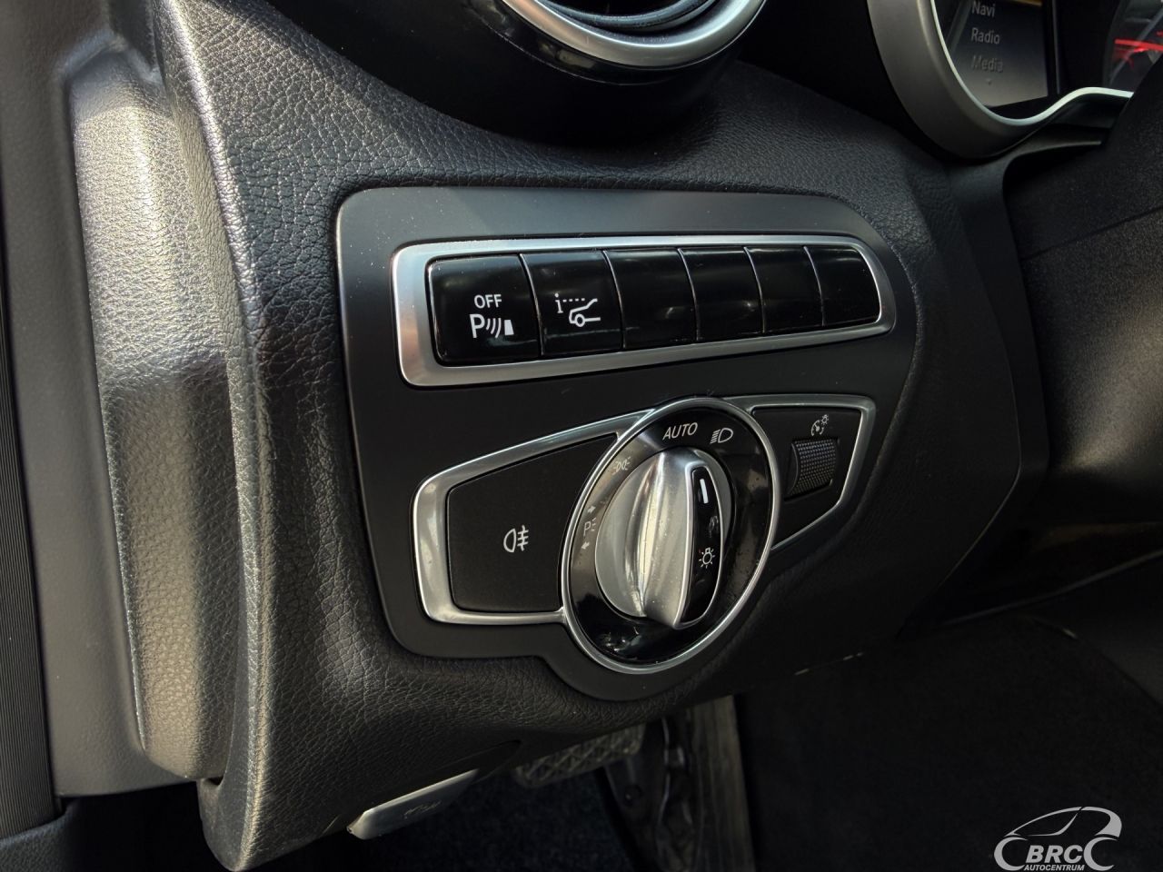Mercedes-Benz C220 | 13