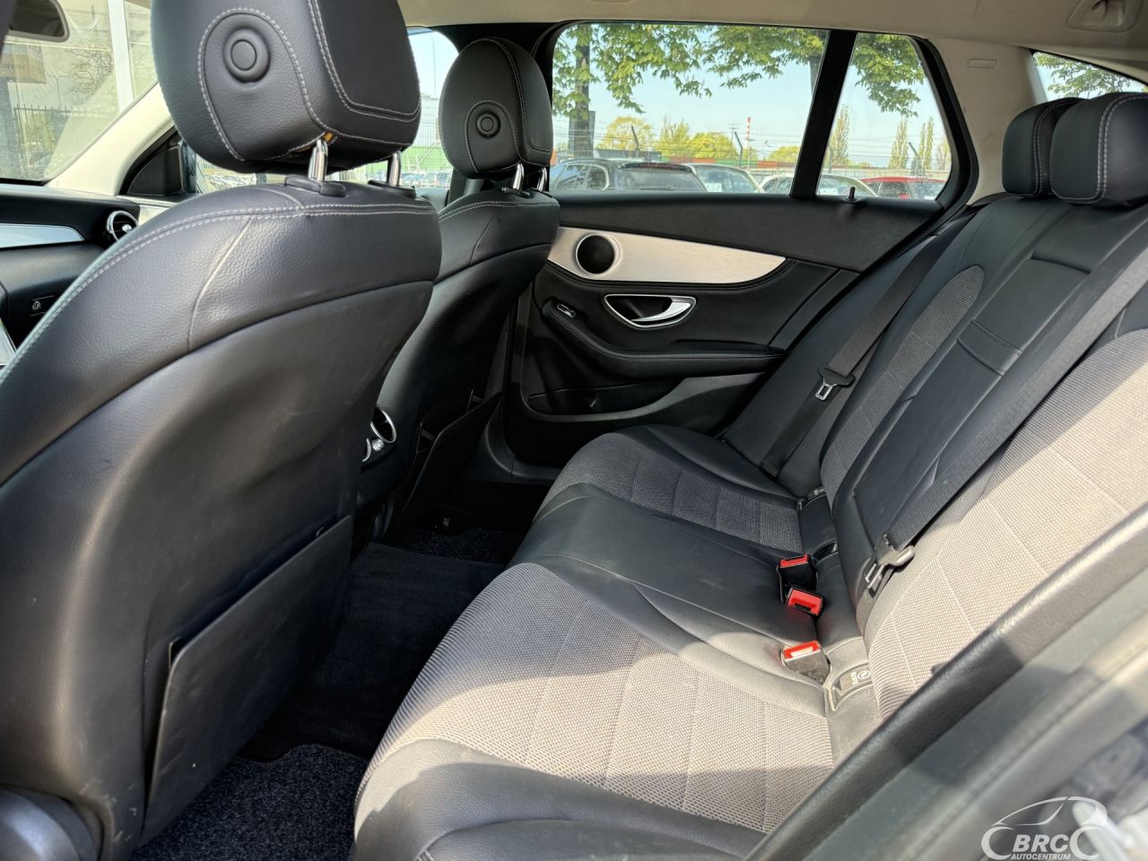 Mercedes-Benz C220 | 10