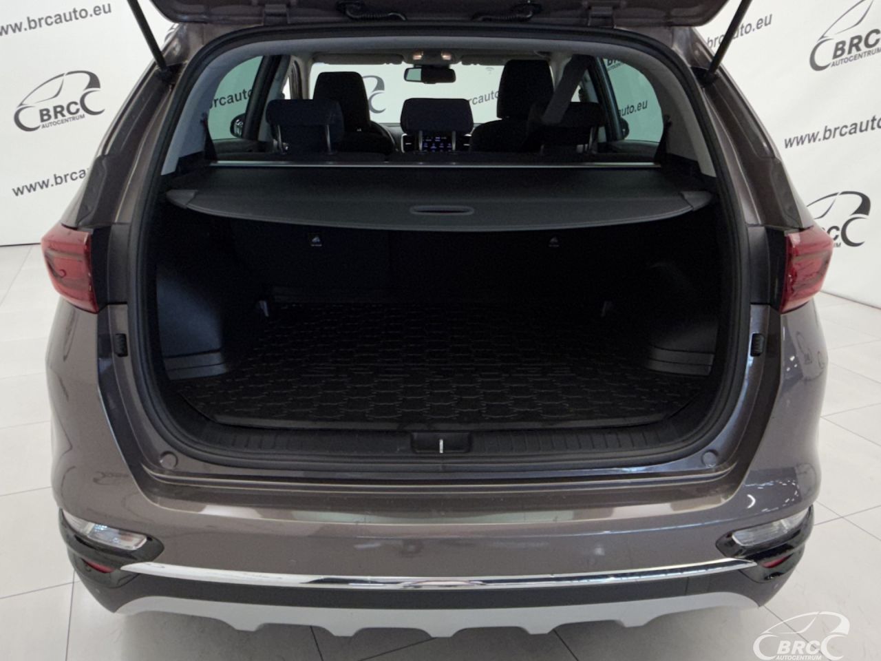 Kia Sportage | 38
