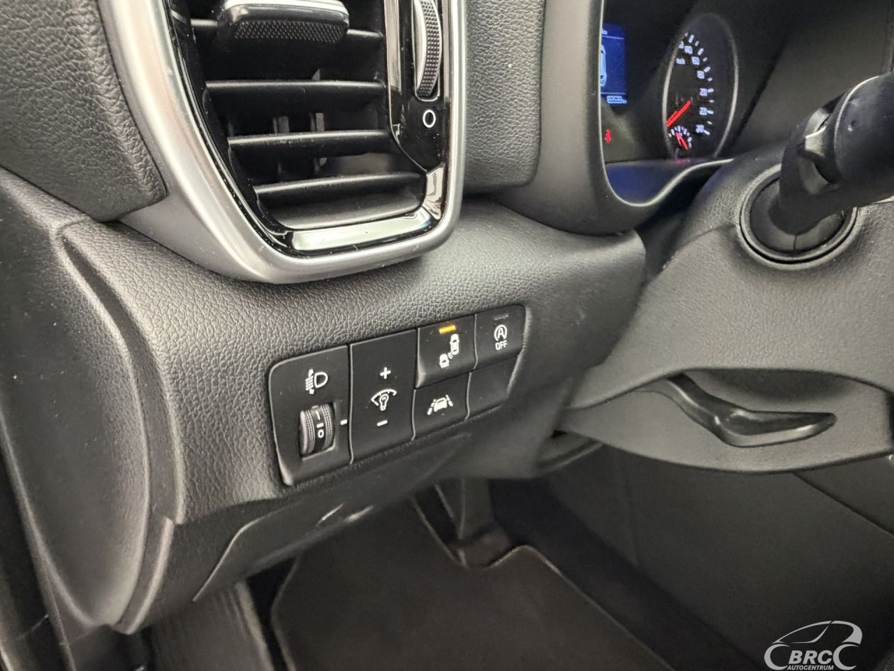 Kia Sportage | 23