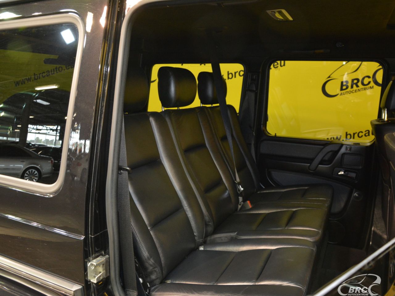 Mercedes-Benz G500 | 4
