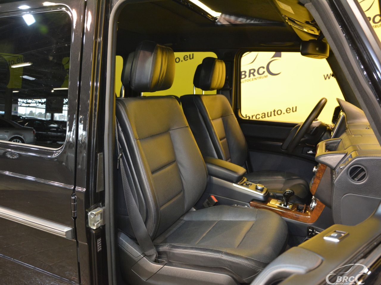 Mercedes-Benz G500 | 2